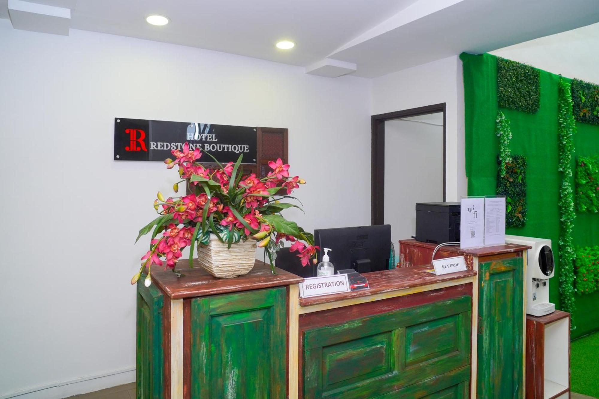 Redstone Boutique Hotel Kuala Lumpur Exteriör bild