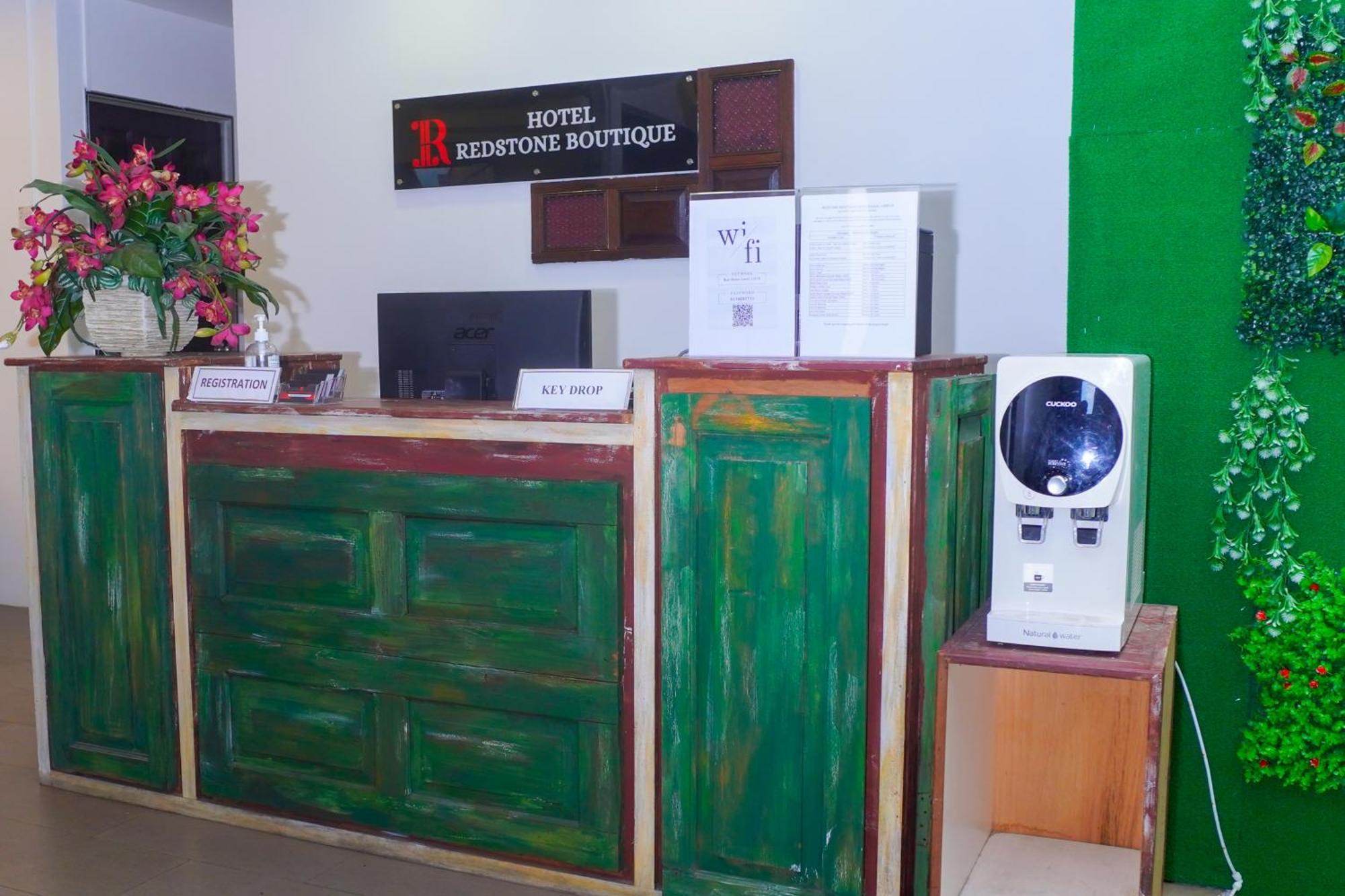 Redstone Boutique Hotel Kuala Lumpur Exteriör bild